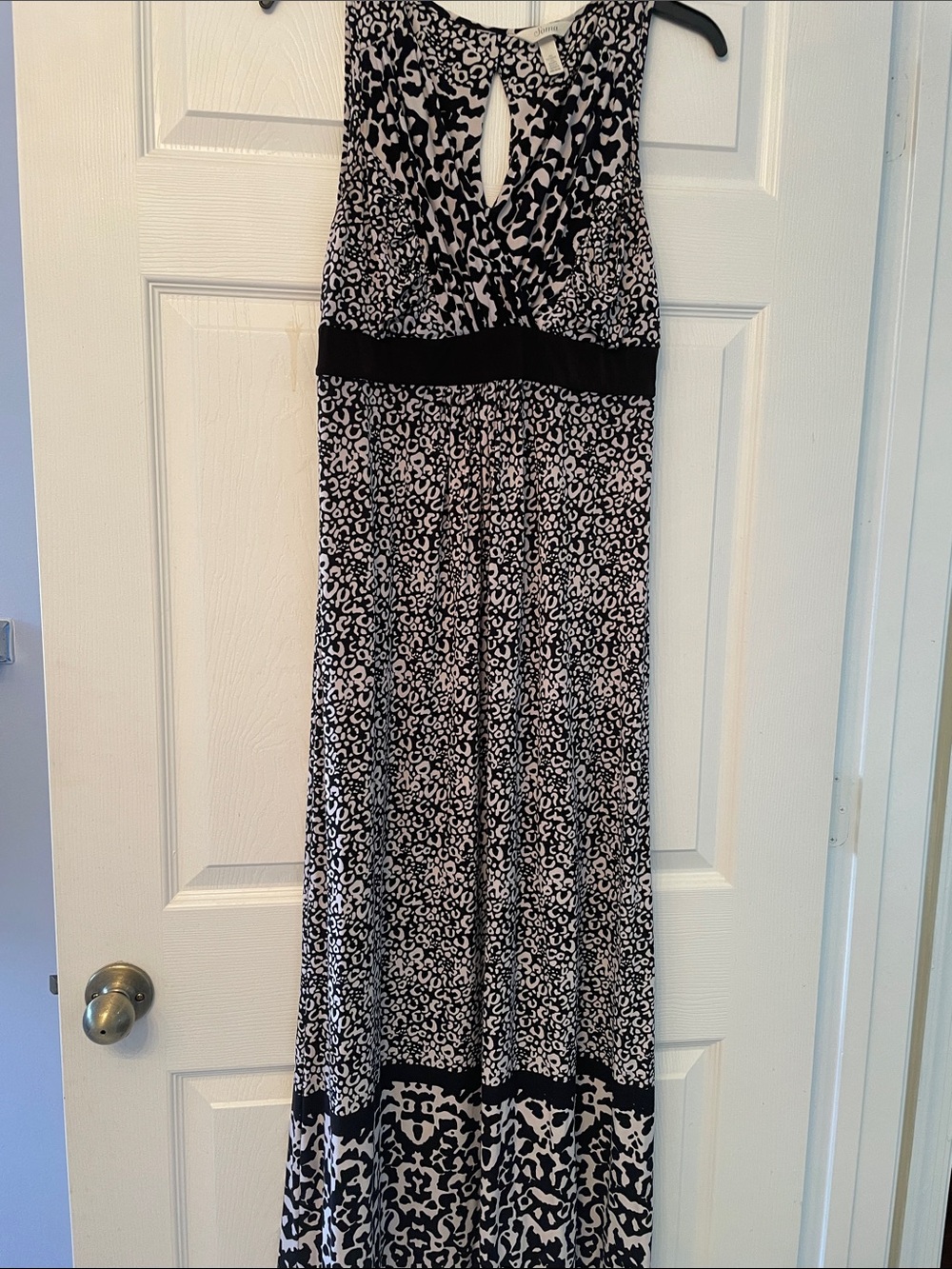 Soma Black and White Printed Maxi Dress size Medium by Soma.